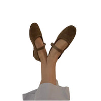 BALLERINAS